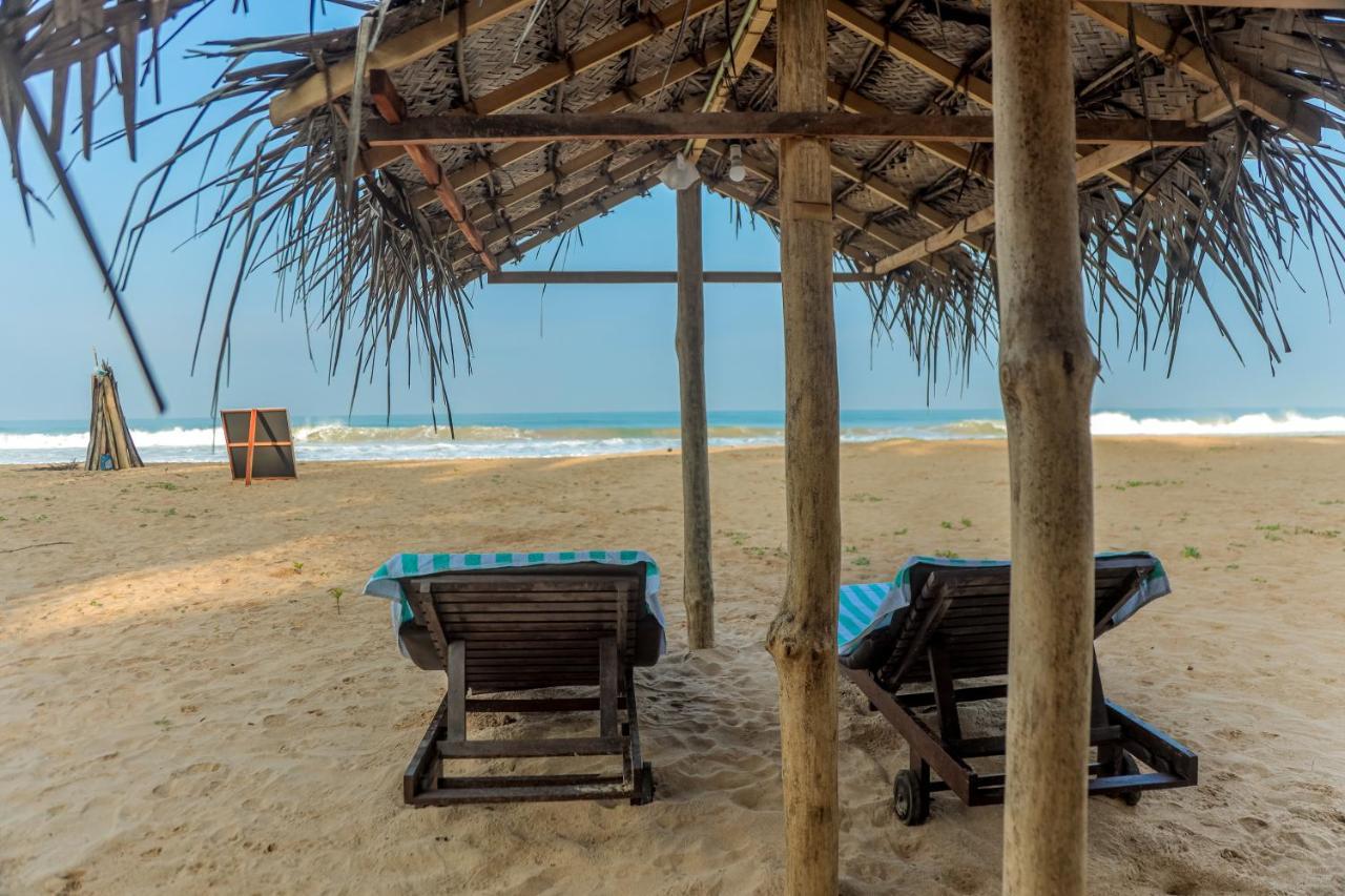 Sea Trails Bentota Hotel Exterior photo