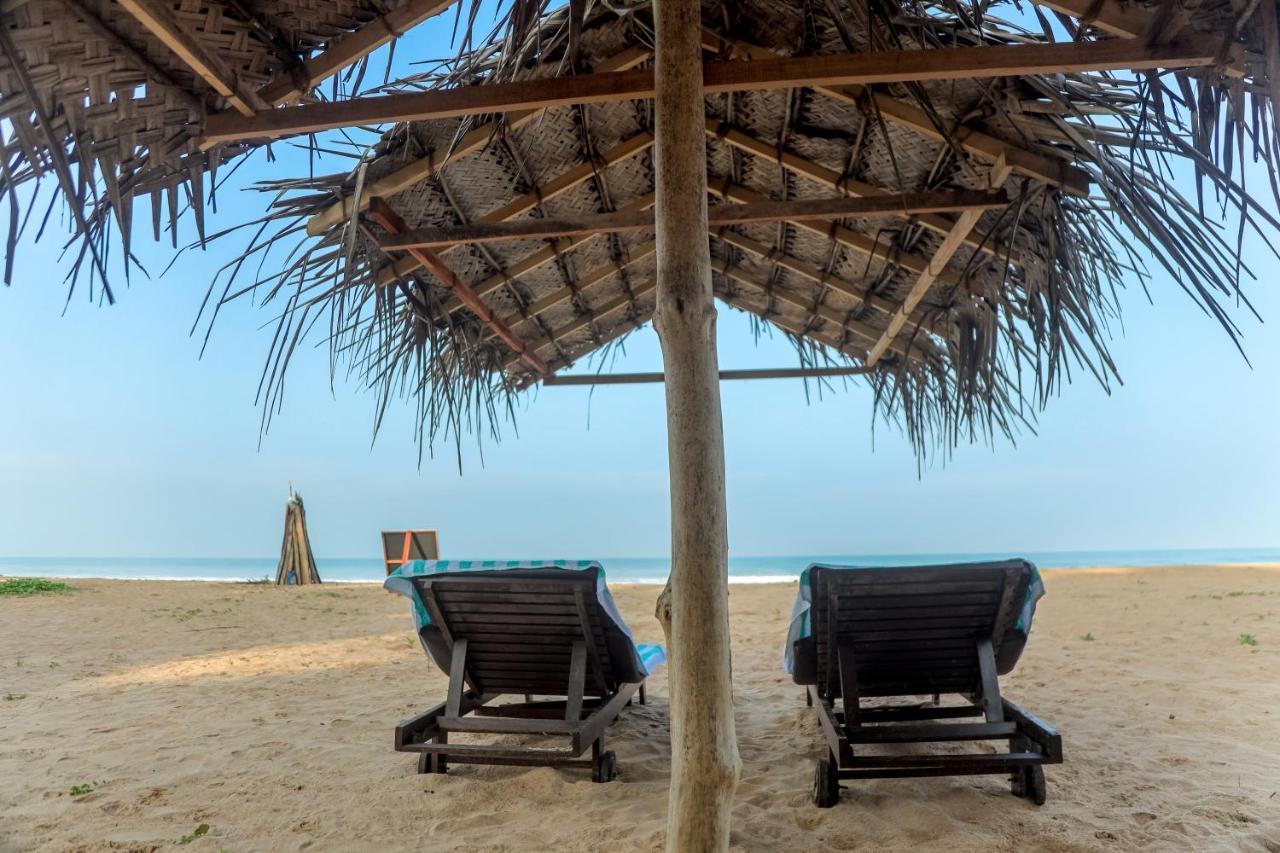 Sea Trails Bentota Hotel Exterior photo