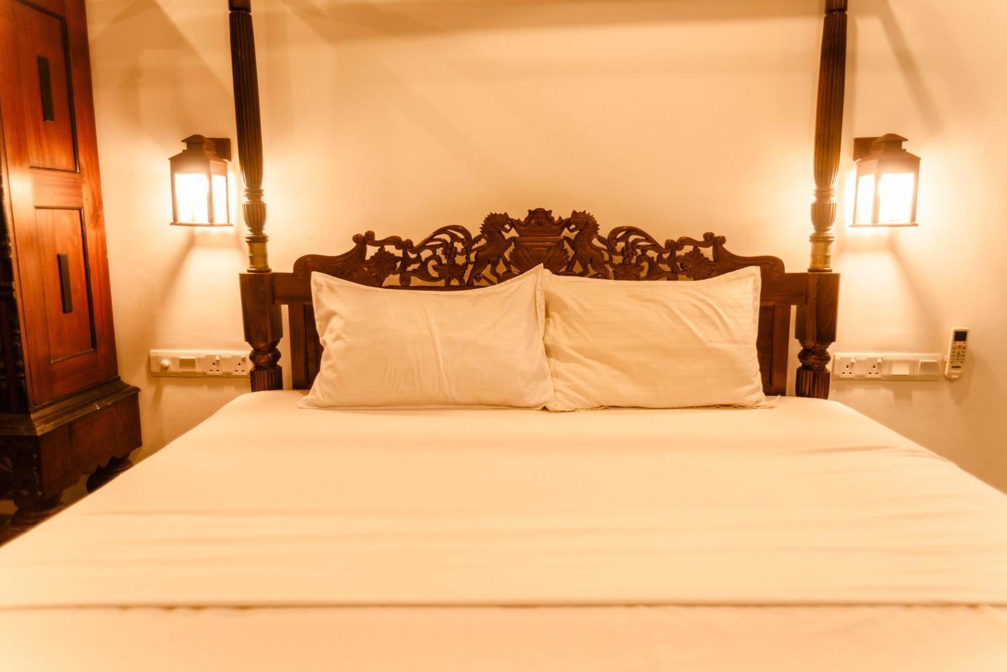 Sea Trails Bentota Hotel Exterior photo